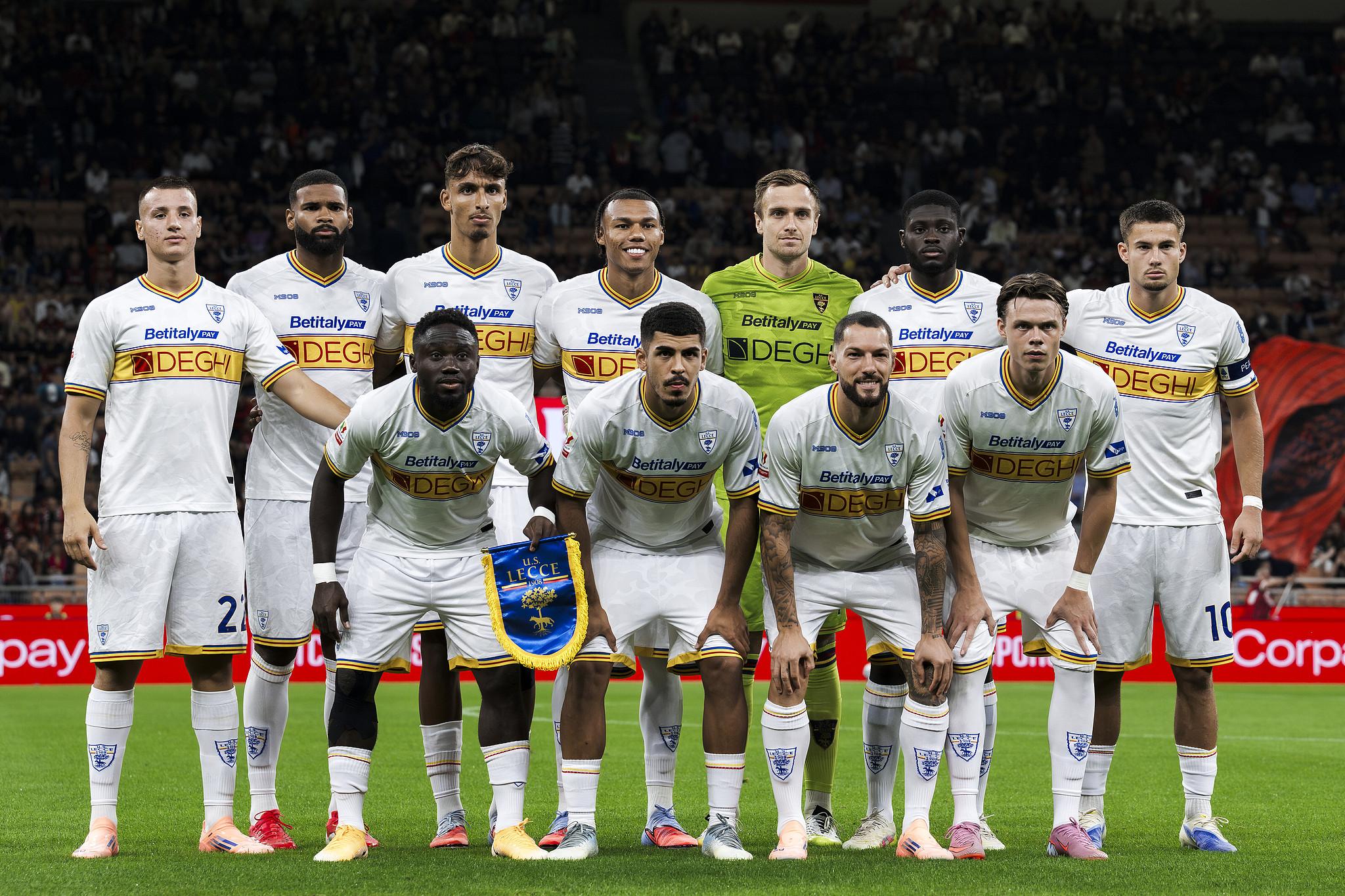 世界杯官网入口-莱切从不孤单：20万人涌入球场，意甲排名第八